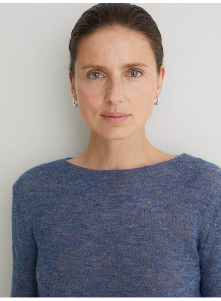 YERSE MERI BOAT NECK SWEATER