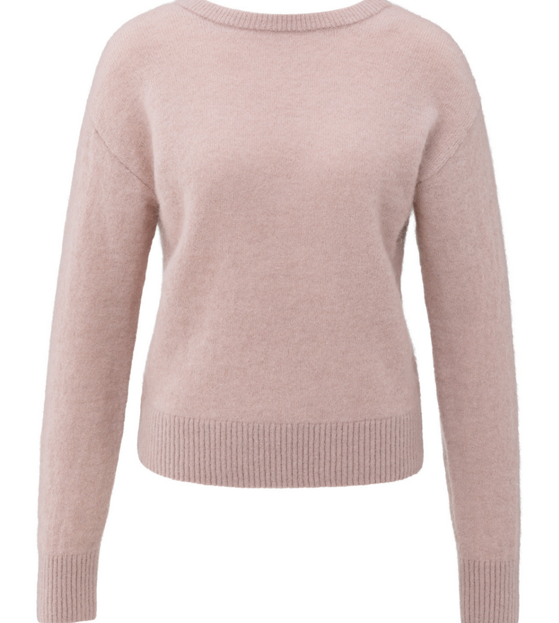 PULL À COL EN V AU DOS