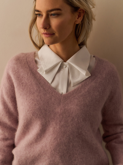 BLOUSE WITH BOW