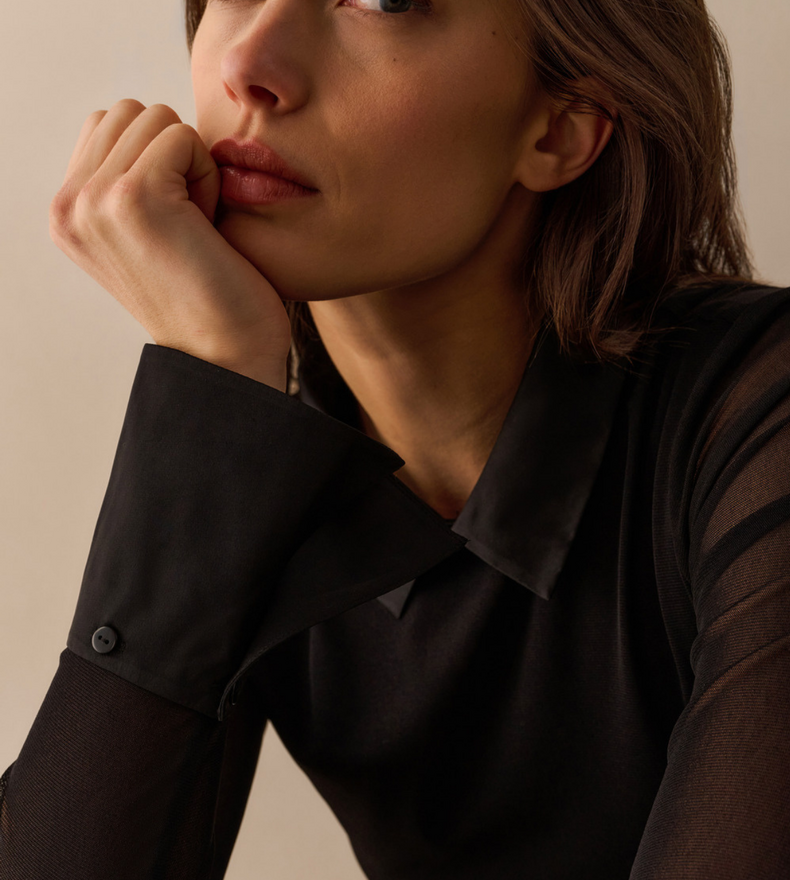 HAUT EN MAILLE TRANSPARENT