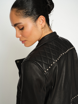 MMGOHA STUD LEATHER JACKET