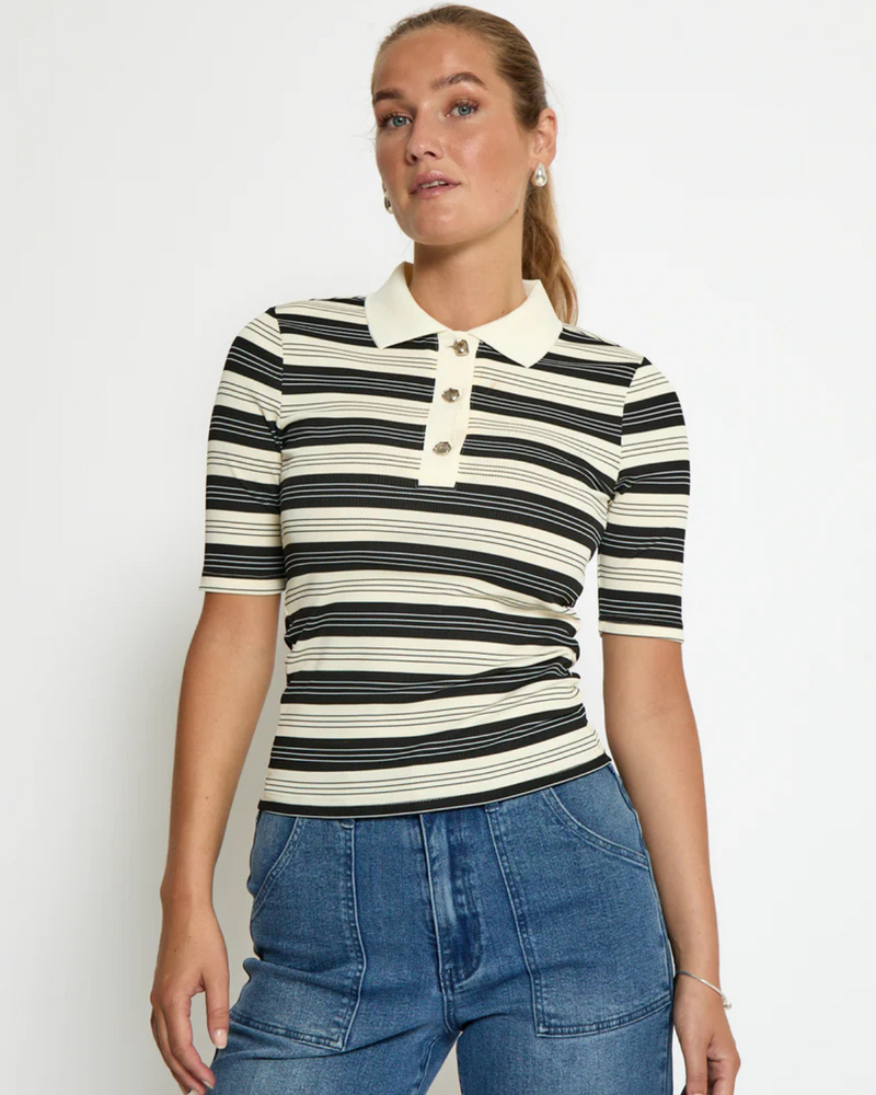 MINUS PAMMIE T-SHIRT
