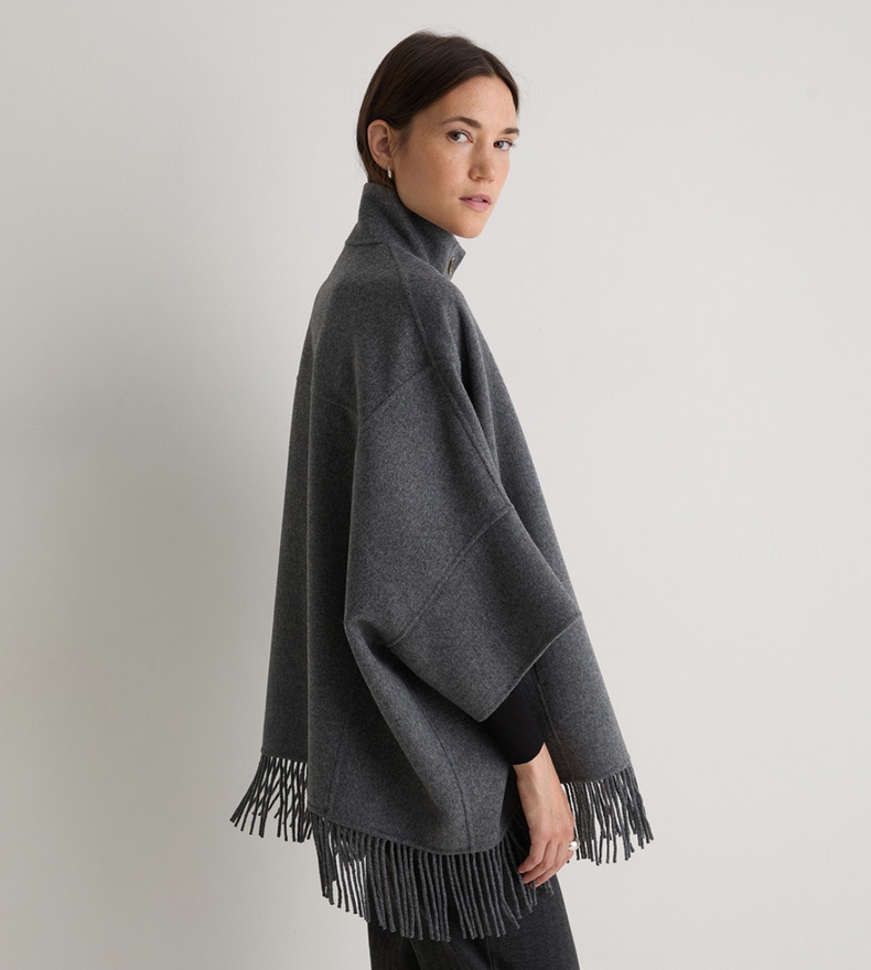FRINGED CAPE