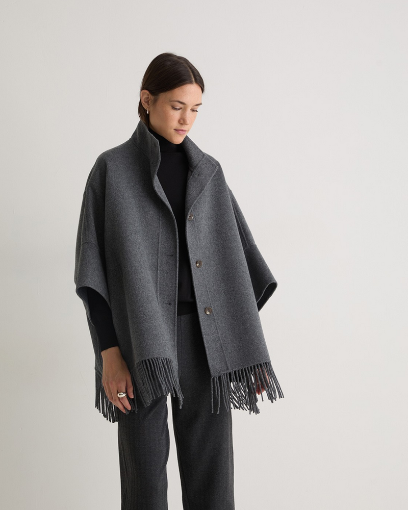 YERSE FRINGED CAPE