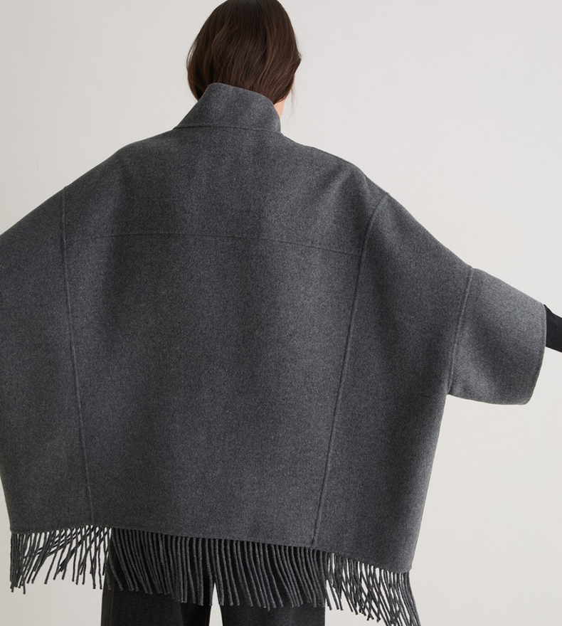 FRINGED CAPE