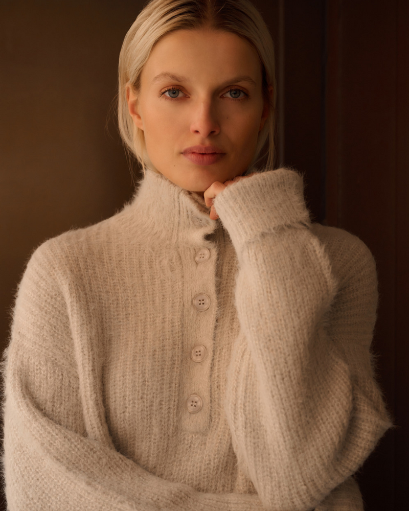YAYA FURRY SWEATER