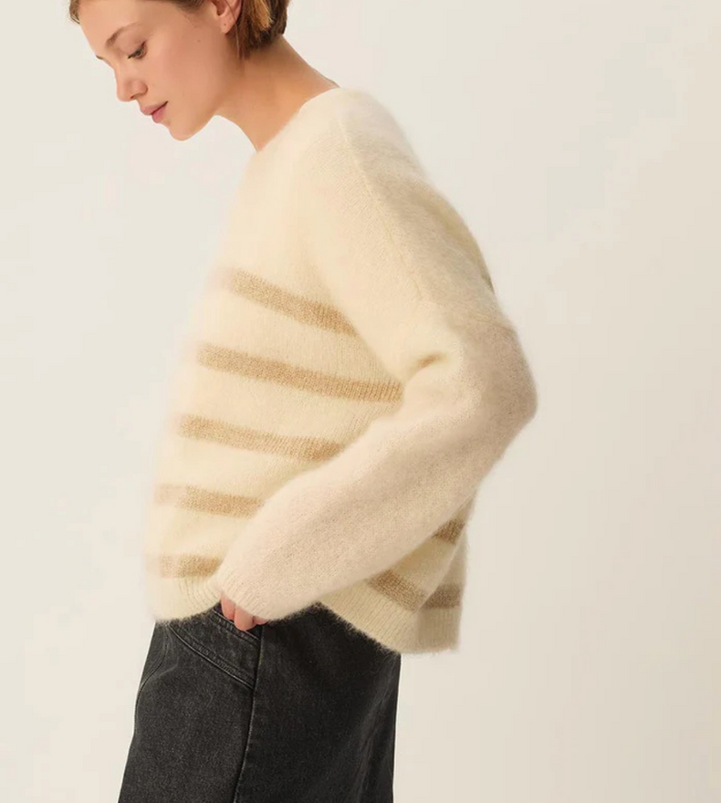 ALEO SWEATER