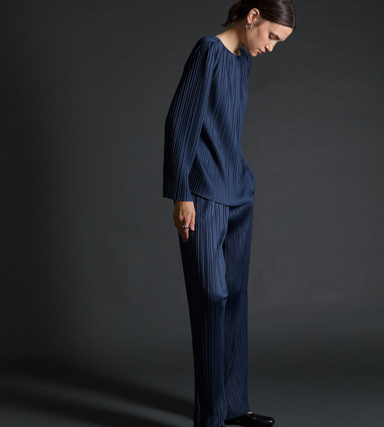 PLEATED TROUSERS