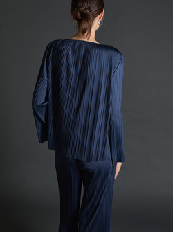 PLEATED BLOUSE