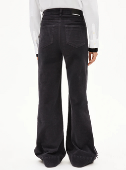 PANTALONS VELOURS CÔTELÉ