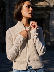 CARDIGAN SANS MANCHES