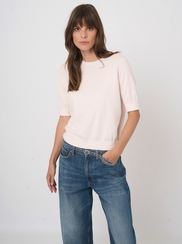 PULL À MANCHES COURTES