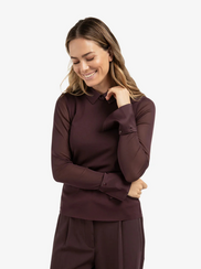 HAUT EN MAILLE TRANSPARENT