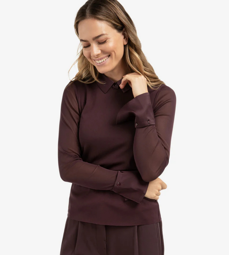 HAUT EN MAILLE TRANSPARENT