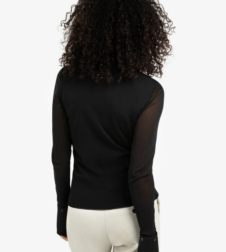 HAUT EN MAILLE TRANSPARENT