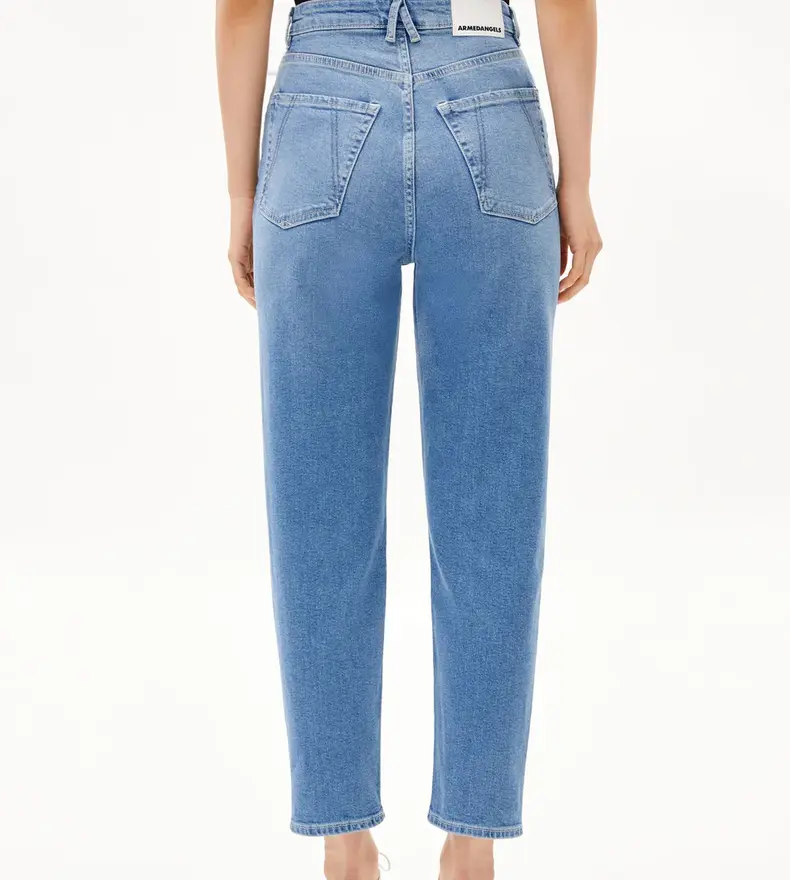 MAIRAA MOM JEANS