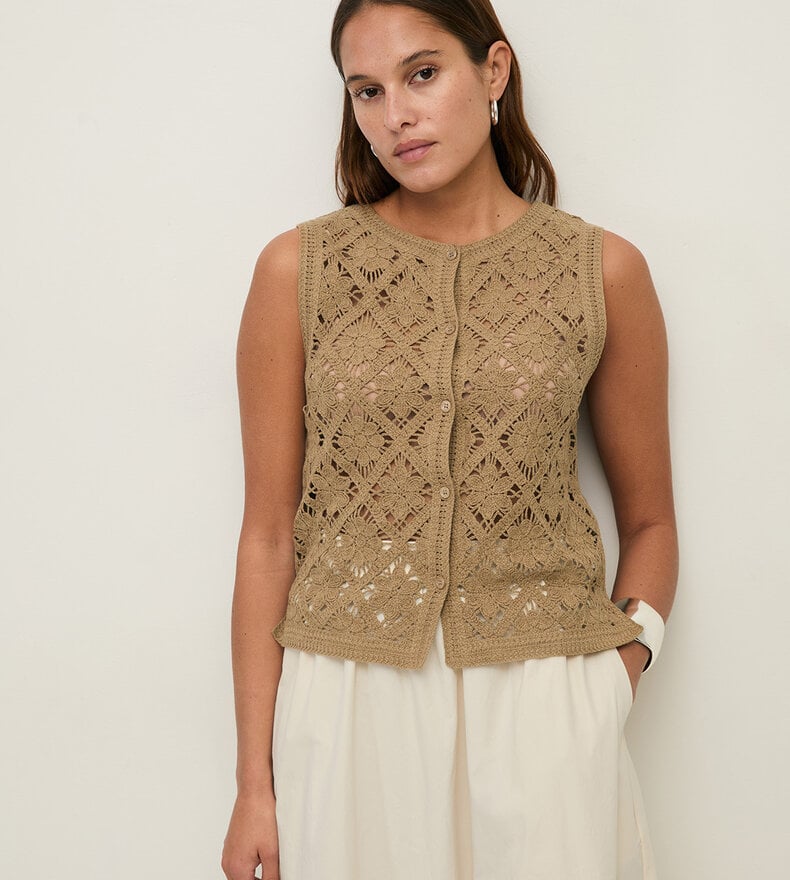 SAM CROCHET VEST