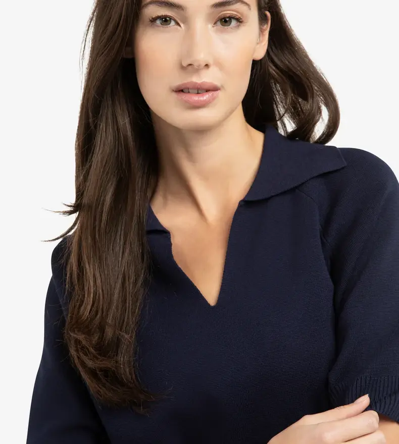 PULL MANCHES COURTES