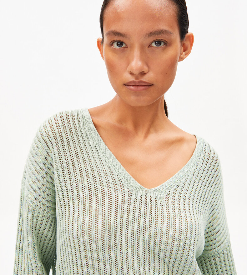 LINEN BLEND KNIT SWEATER