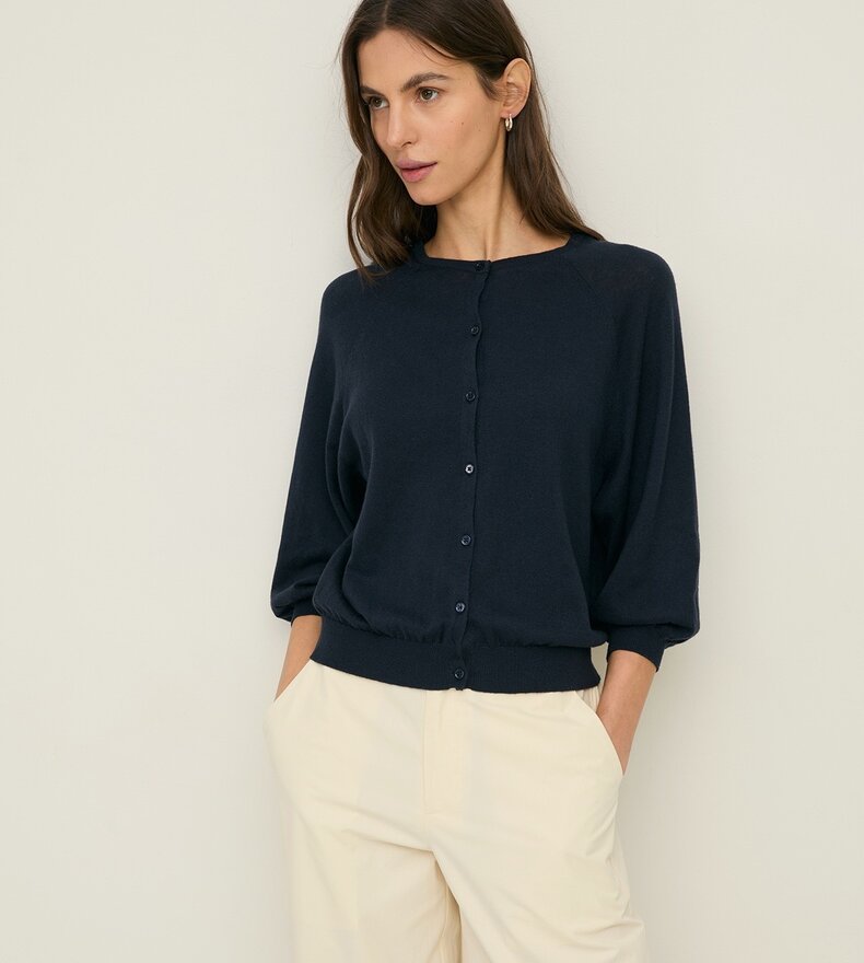 FLAX ROUND NECK CARDIGAN