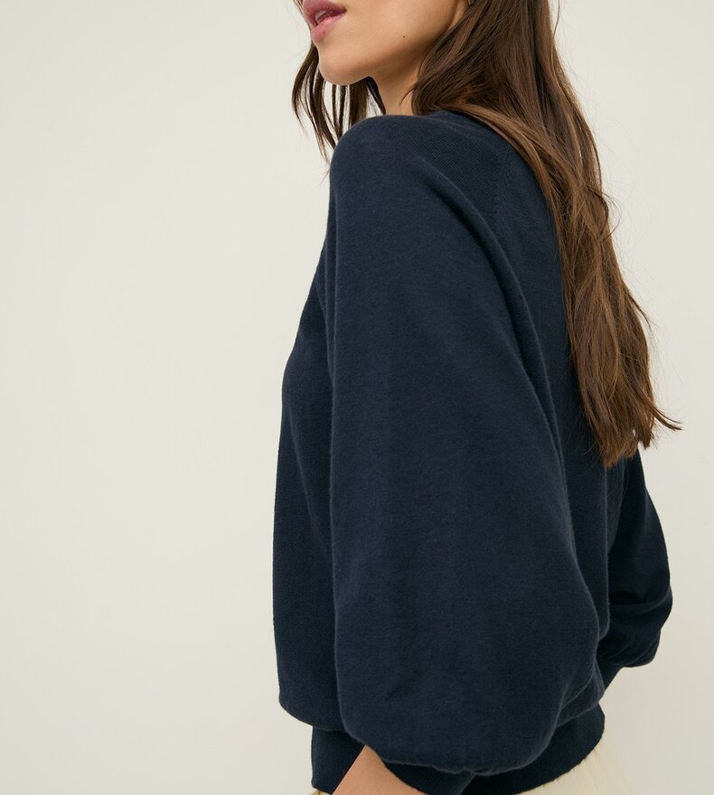 FLAX ROUND NECK CARDIGAN