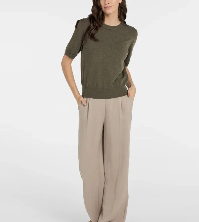 SHORT SLEEVE SWEATER