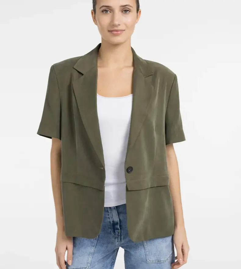 BLAZER À MANCHES COURTES