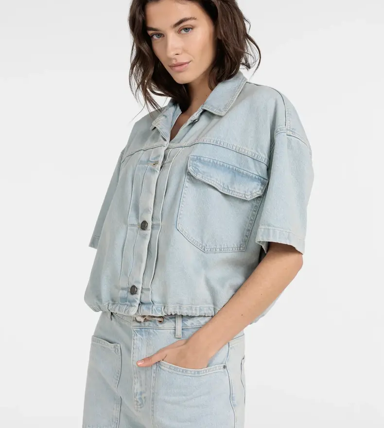 VESTE EN JEAN
