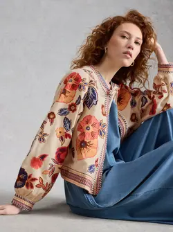 VESTE BRODÉE JOLIE