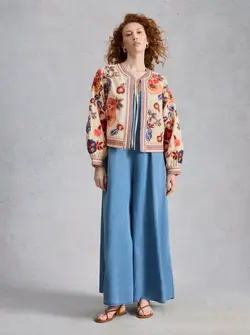 VESTE BRODÉE JOLIE