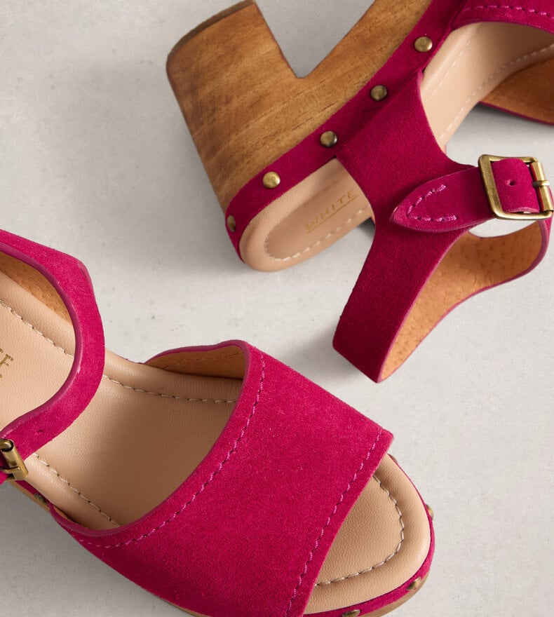 PHOEBE CLOG