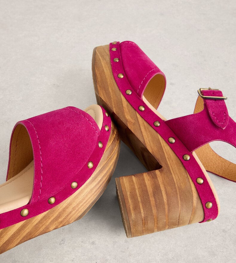 PHOEBE CLOG