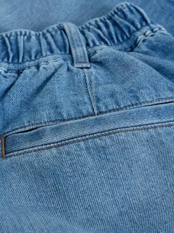 SHORTS EN DENIM