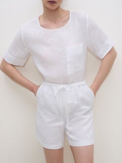 DEIA SHORT