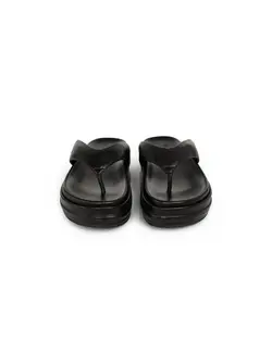 SANDALES EN CUIR
