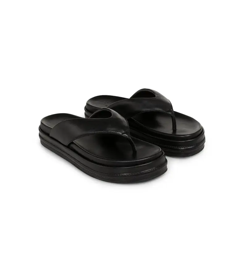 SANDALES EN CUIR