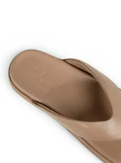 LEATHER SANDAL