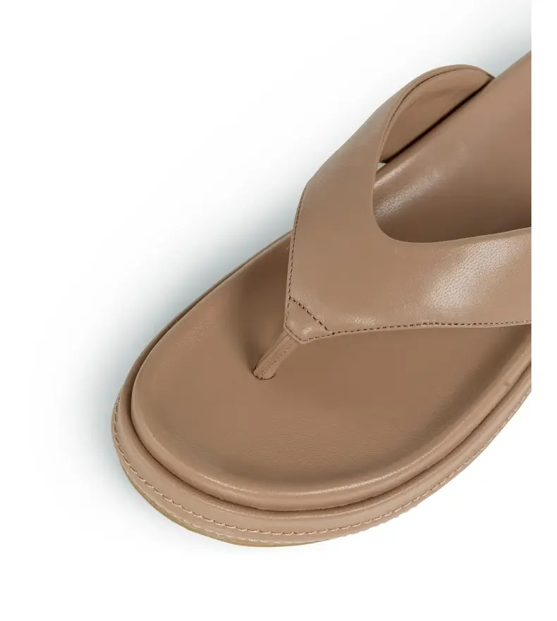 SANDALES EN CUIR