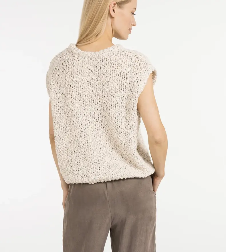 PULL SANS MANCHES TEXTURÉ
