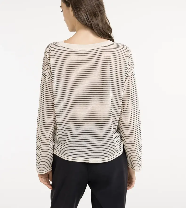 PULL EN MAILLE FINE