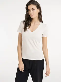 V-NECK T-SHIRT