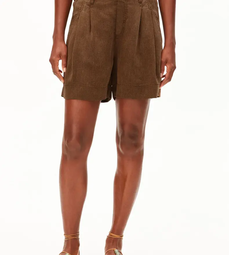 PIÑAYARN® BLEND SHORT