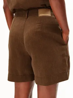 PIÑAYARN® BLEND SHORT