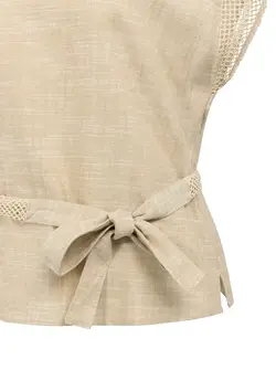 TOP WITH CROCHET DETAILS