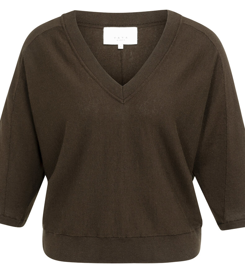 V-NECK SWEATER