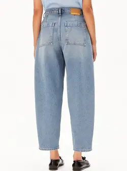 BAARLY CARPENTER BARREL JEANS