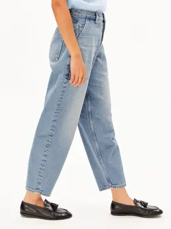 BAARLY CARPENTER BARREL JEANS