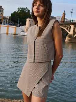 VESTE TISSÉE À CARREAUX