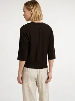V-NECK SWEATER