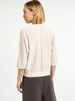 V-KNECK SWEATER
